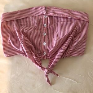 CUTE CROP FROM URBAN OUTFITTERS. Size MED.